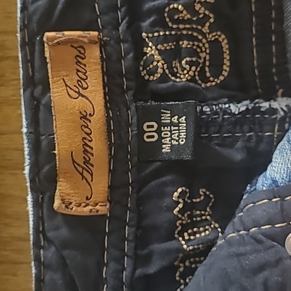 Armor Jeans - Light Wash - Picture 2 of 4